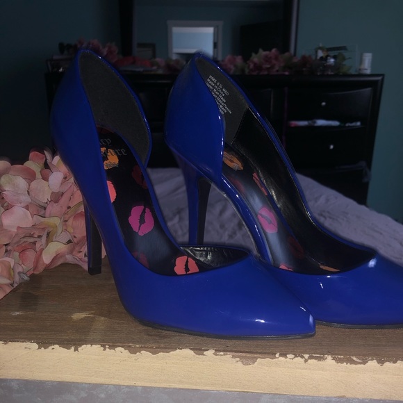 Cobalt blue heels - Picture 2 of 3